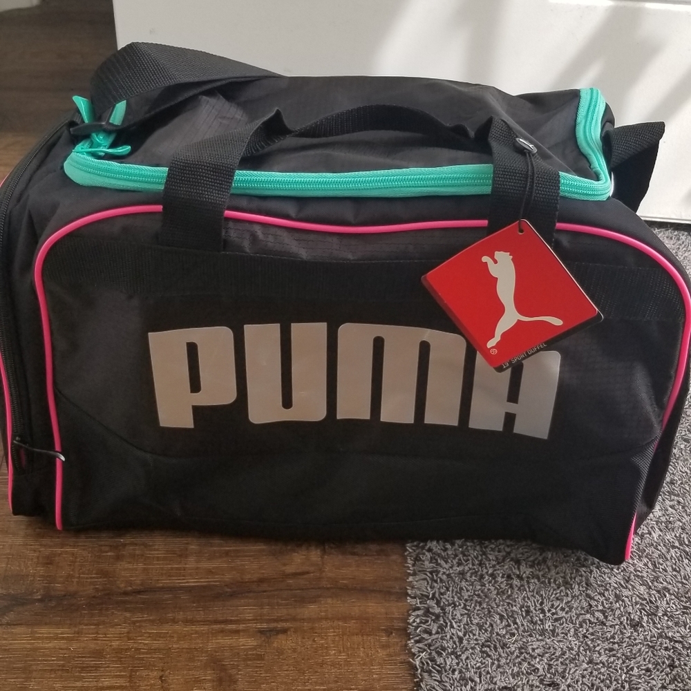 🔥PUMA DUFFLE!!🔥 LIMITED! PUMA TRI-COLOR DUFFLE!